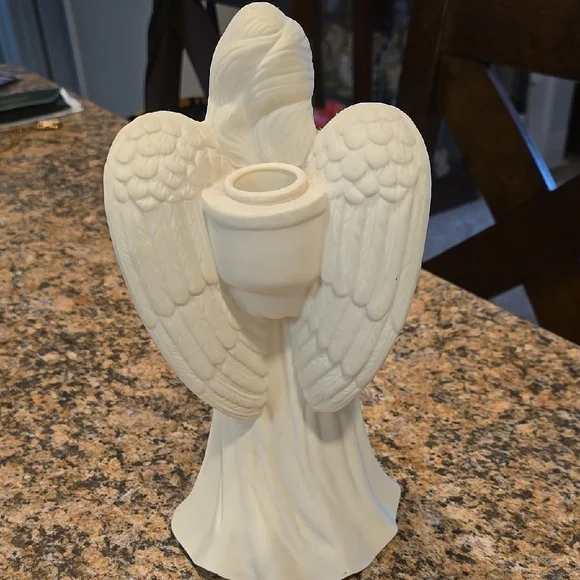Vintage Partylite Set of Three White Angel Figurines - Picture 7 of 11